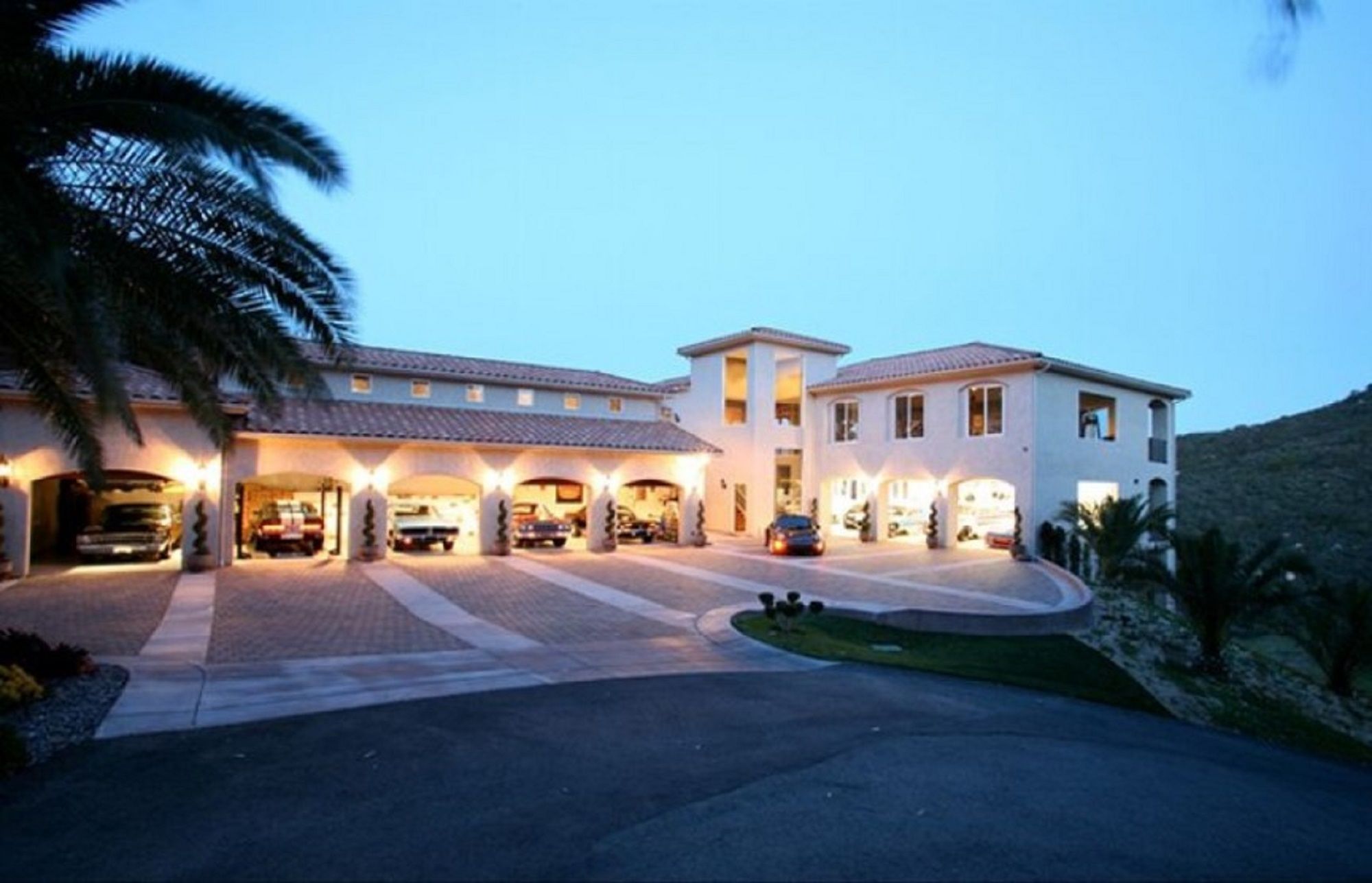 superstars homes