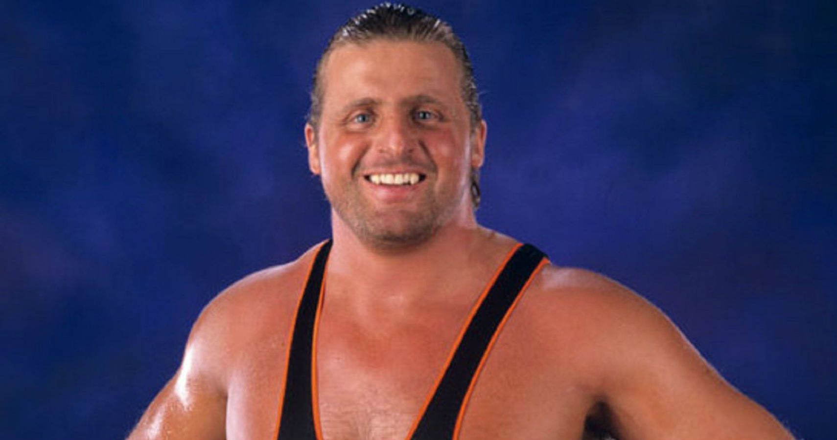 Брет Харт. WWE European Champion Owen Hart.