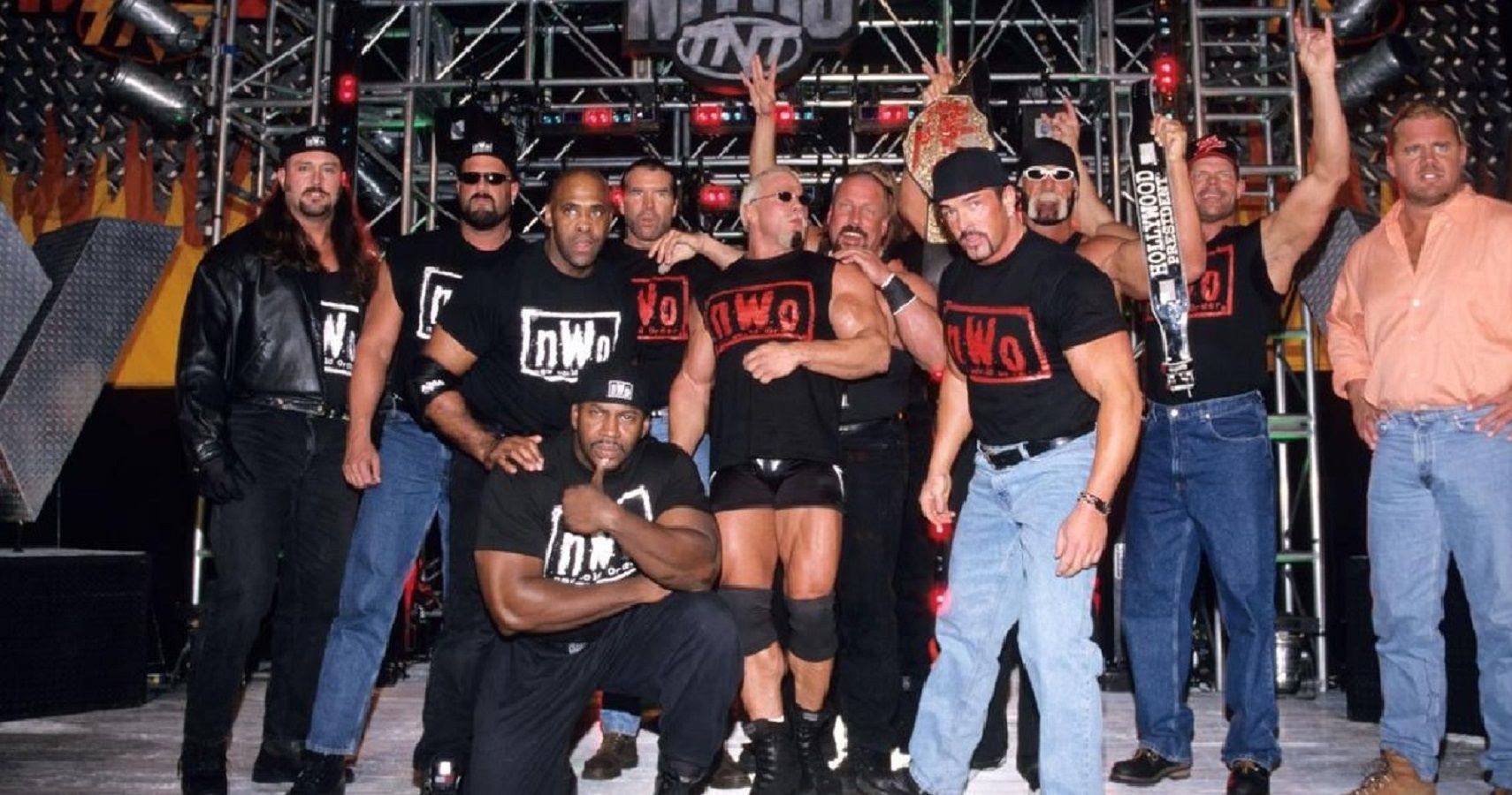 nWo: 5 Ways They Saved WCW (&amp; 5 Way They Killed It)