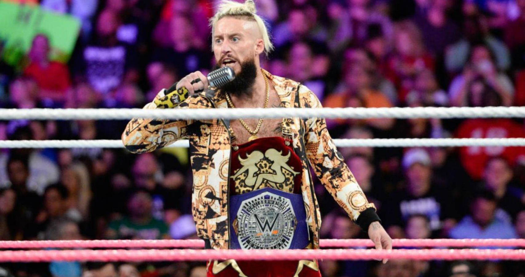 Enzo Amore Is Taking Wwe S Cruiserweight Title On Tour