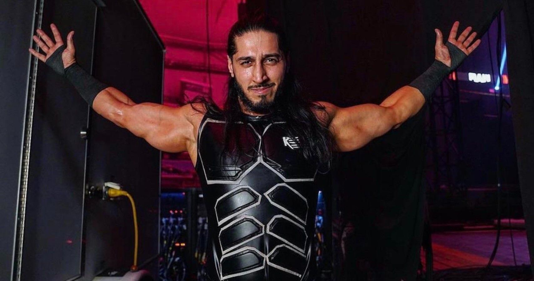 Mustafa Ali Wants Hulk Hogan s Entrance Music At WrestleMania